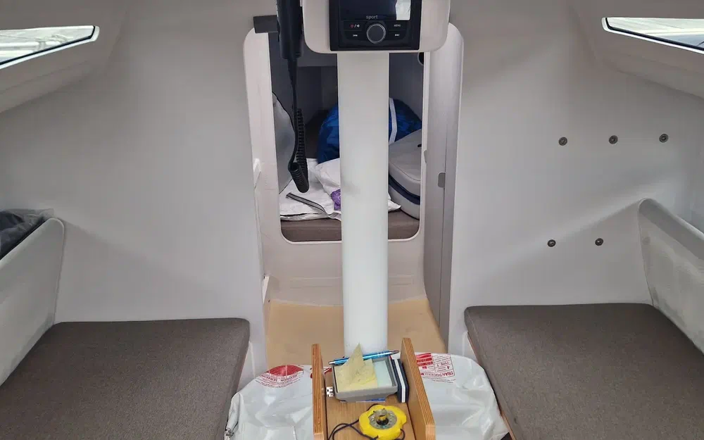 slider 4 Beneteau First 27