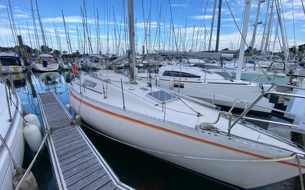 slider 0 Beneteau First 30
