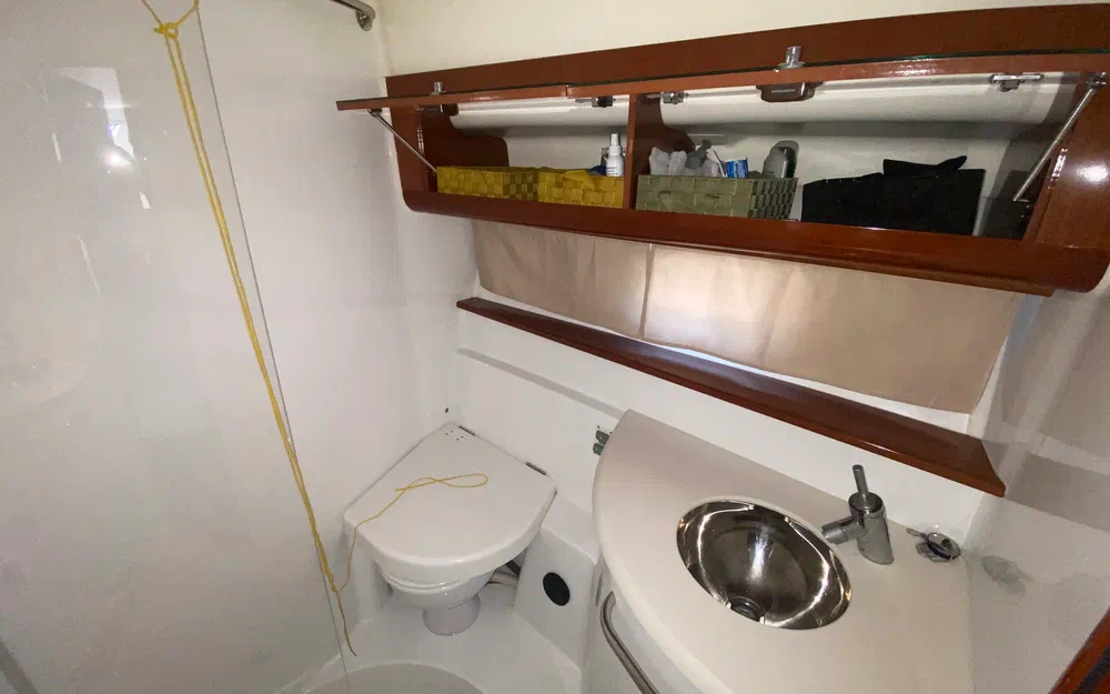 slider 16 Jeanneau Prestige 42 Fly