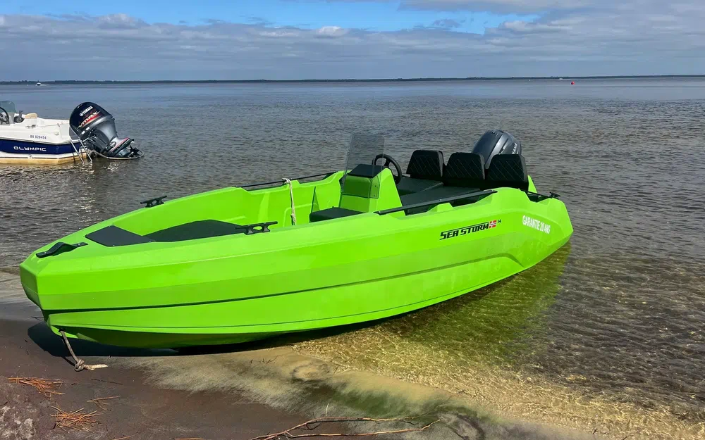 slider 4 Seastorm 14