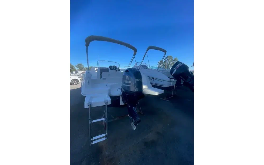 slider 12 Pacific Craft 625 Open Trendy