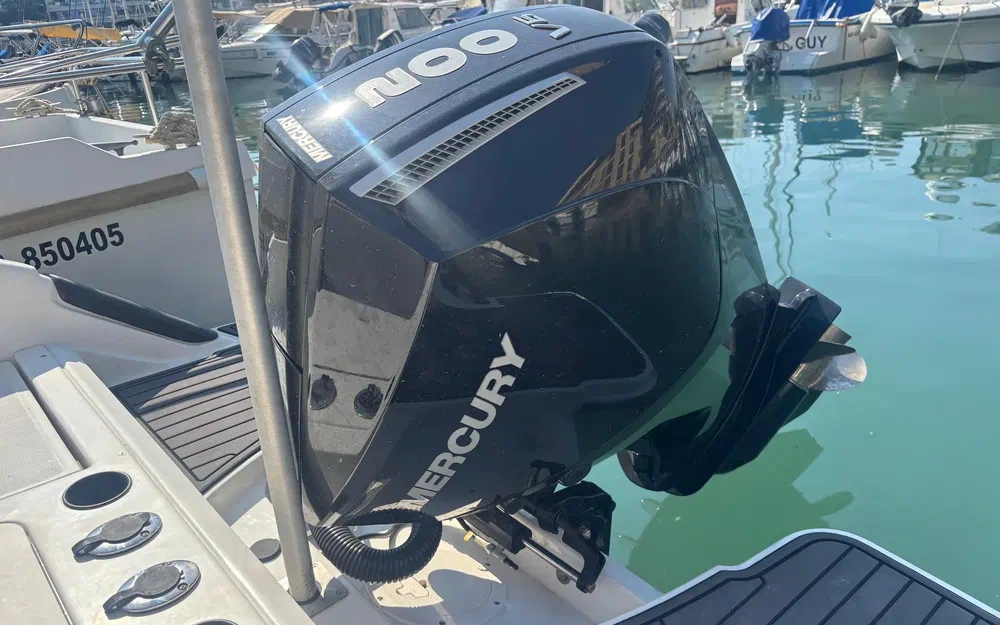 slider 9 Bayliner Trophy T20 CC