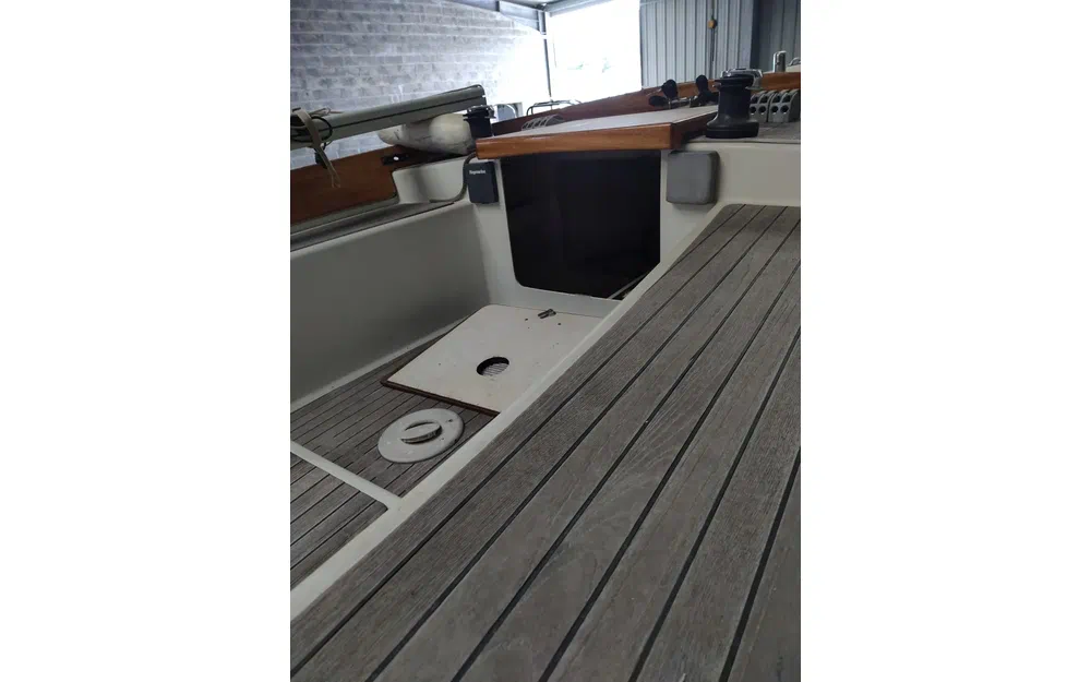 slider 5 Cap Marine AP Yachting Solenn 23