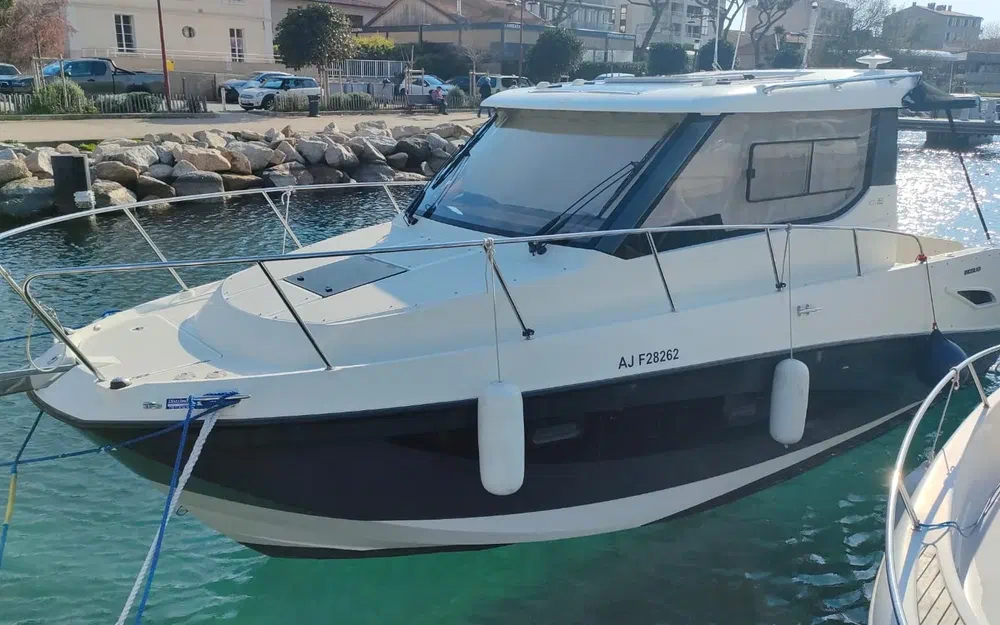 slider 1 Quicksilver Activ 855 Weekend