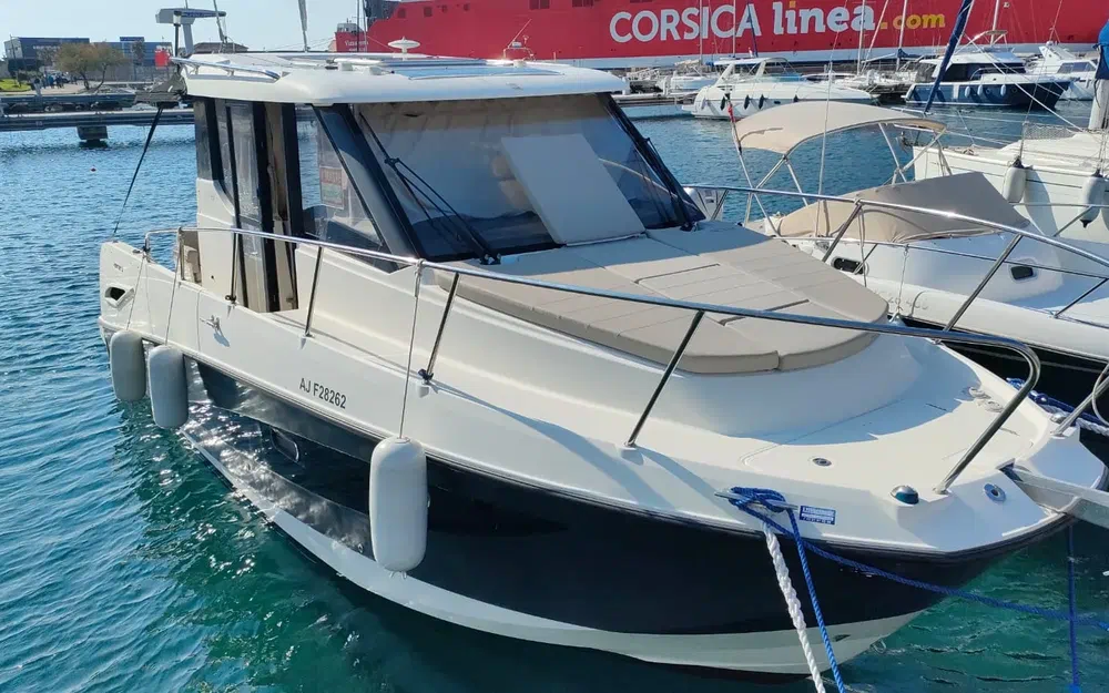 slider 7 Quicksilver Activ 855 Cruiser
