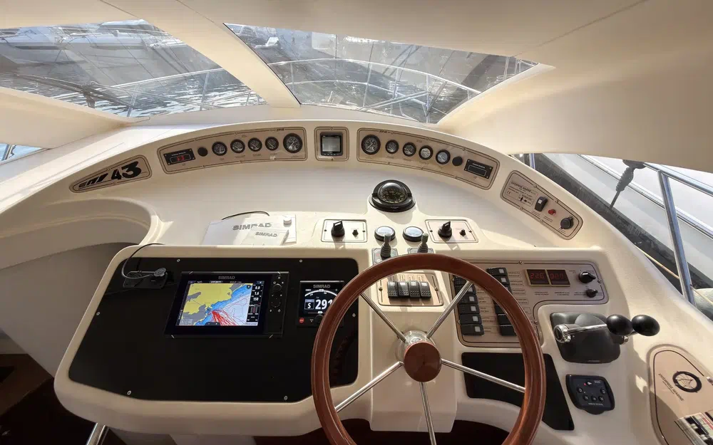 slider 10 Enterprise Marine EM 43