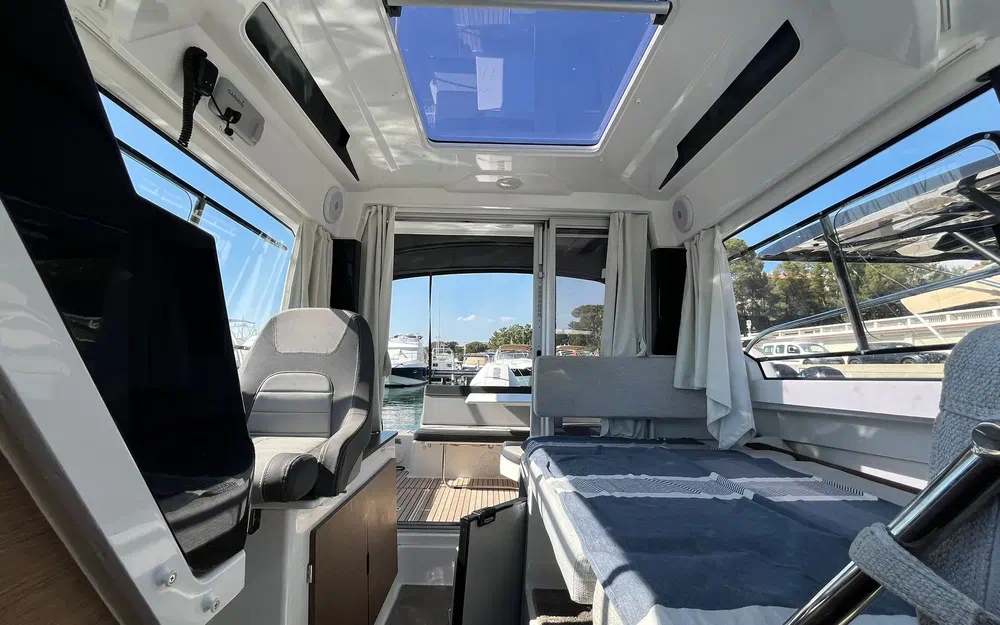 slider 18 Jeanneau Merry fisher 795 S2