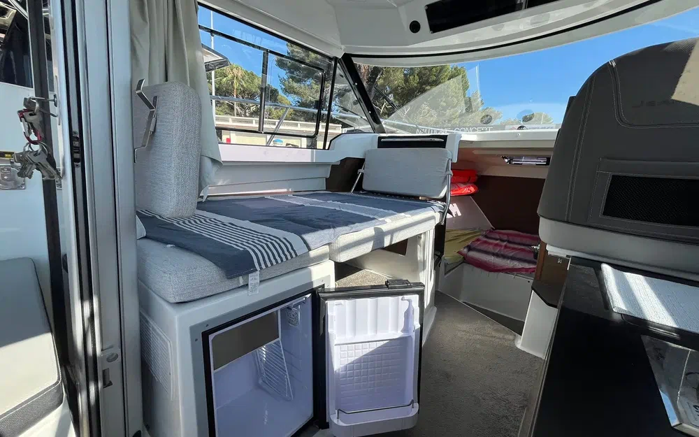 slider 22 Jeanneau Merry fisher 795 S2