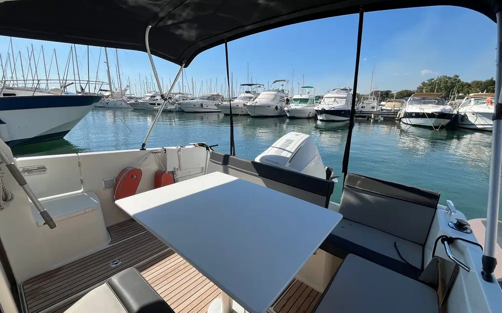 slider 12 Jeanneau Merry fisher 795 S2