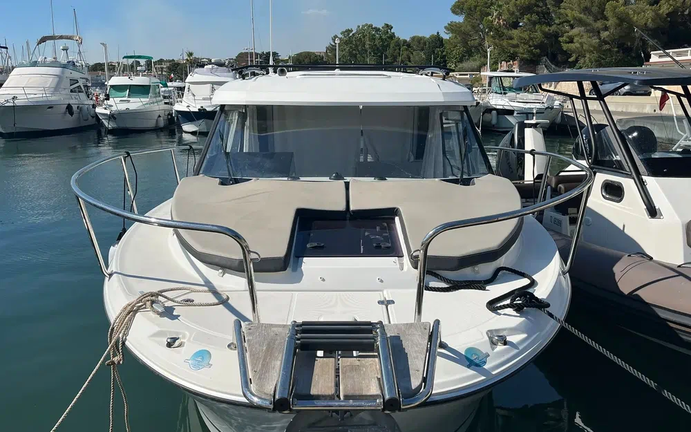 slider 4 Jeanneau Merry fisher 795 S2