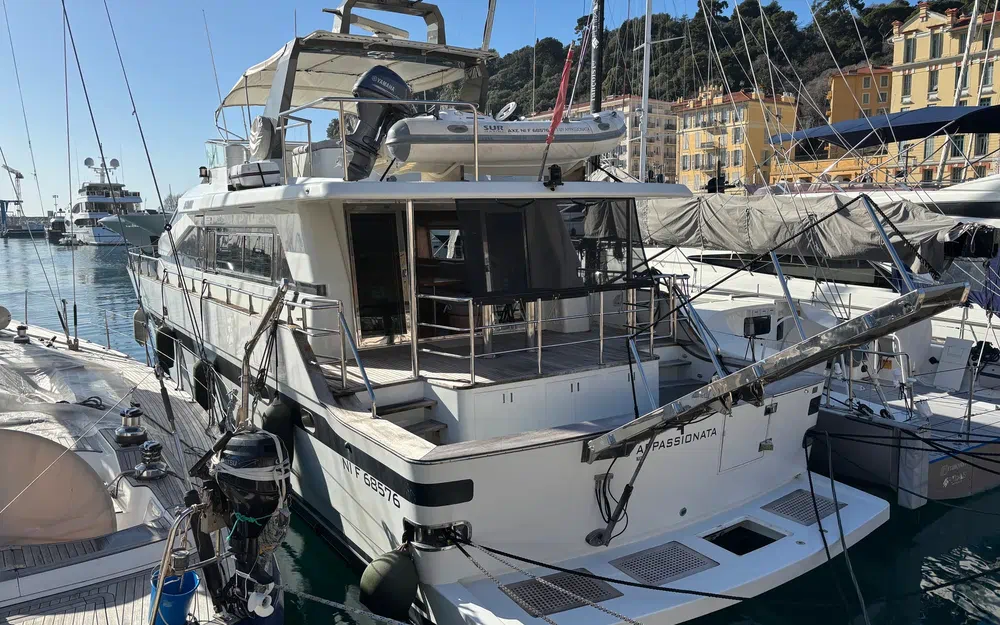 slider 3 Azimut 76