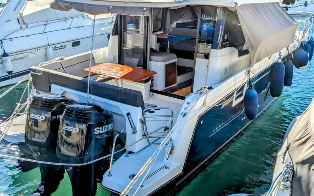 slider 41 Jeanneau Merry Fisher 1095