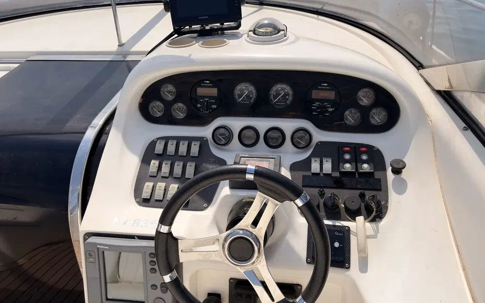 slider 16 Sunseeker Commanche 40