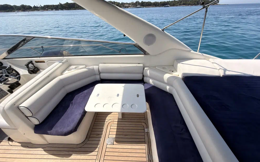 slider 18 Sunseeker Commanche 40