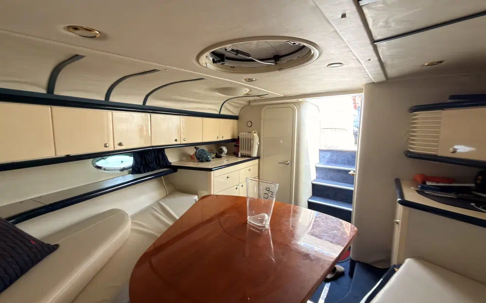 slider 26 Sunseeker Commanche 40