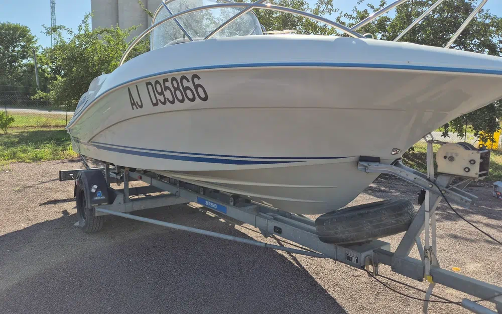 slider 2 Quicksilver 600 Commander