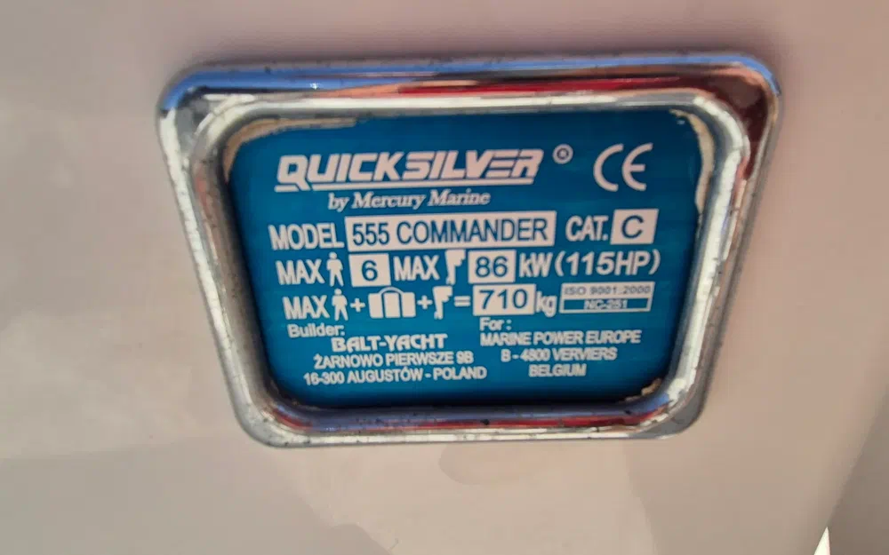 slider 8 Quicksilver 600 Commander
