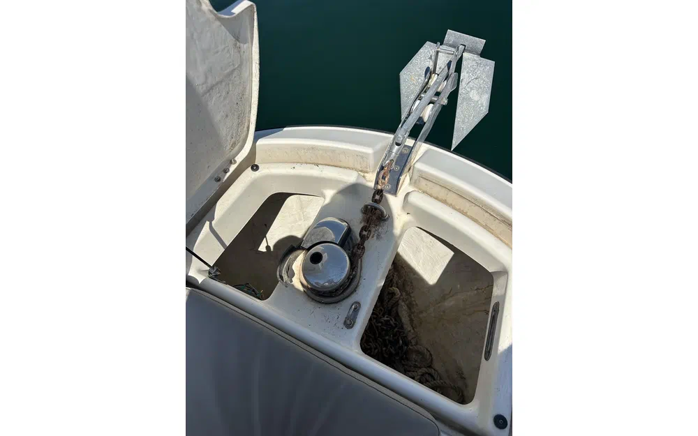 slider 6 Quicksilver Activ 755 Sundeck