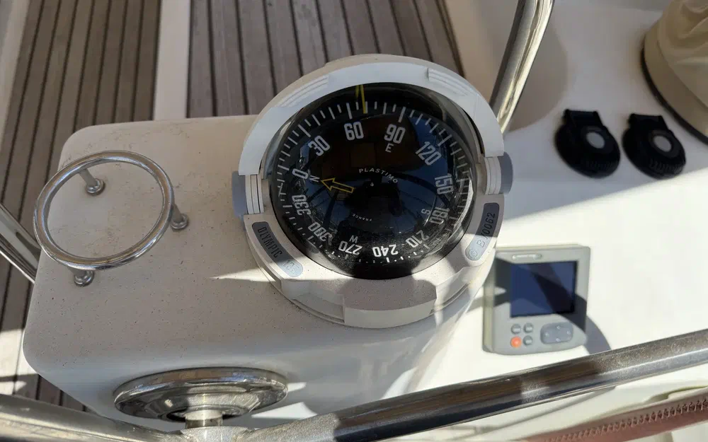 slider 12 Jeanneau 53