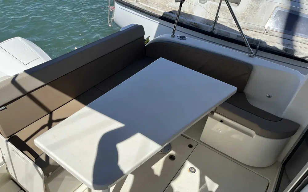 slider 12 Quicksilver Activ 755 Weekend
