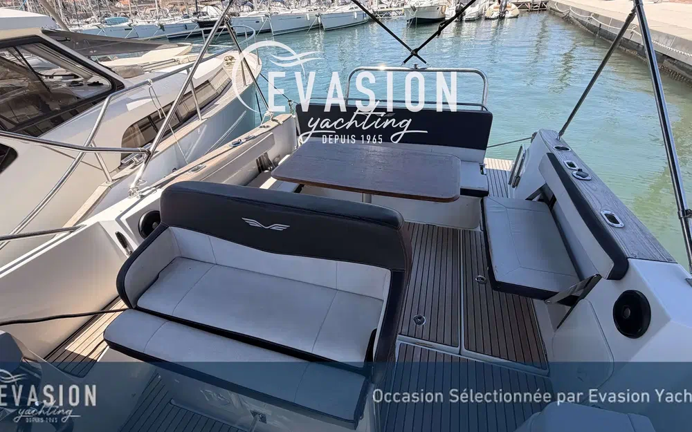 slider 11 Beneteau Flyer 8.8 SUNdeck