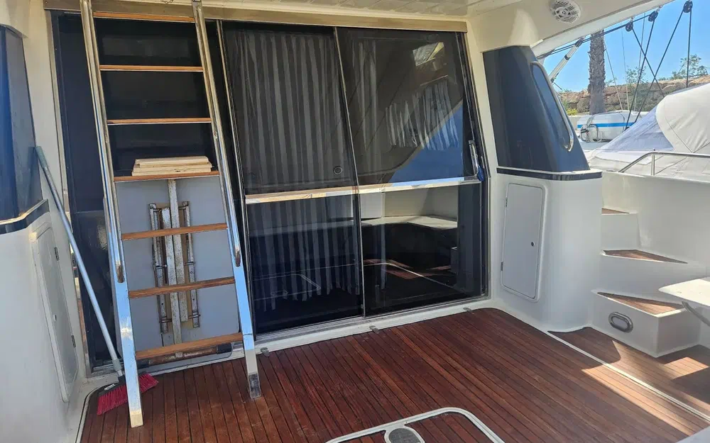 slider 8 Sunseeker Caribbean 52