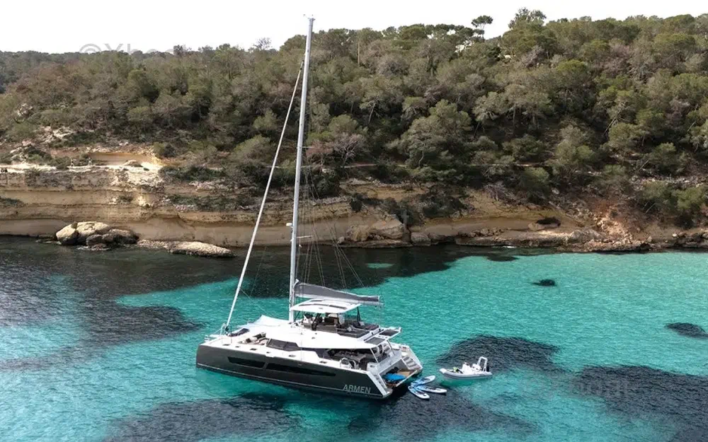 slider 1 Fountaine Pajot Samana 59