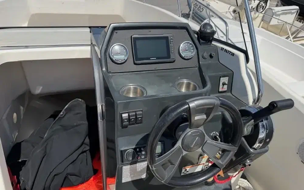 slider 5 Quicksilver 675 Open