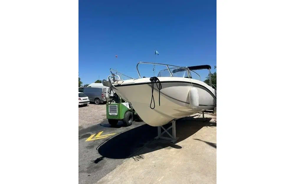 slider 3 Quicksilver 675 Open