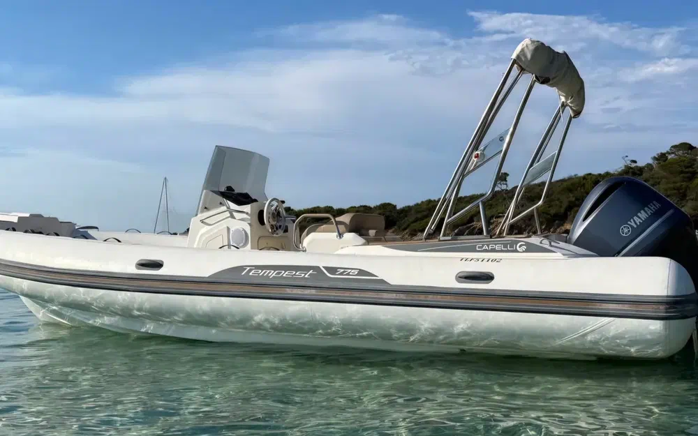 slider 0 Capelli Tempest 775 Luxe