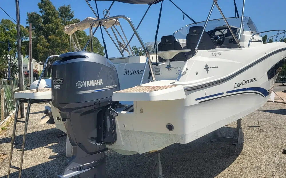 slider 7 Jeanneau CAP CAMARAT 7.5 WA S2