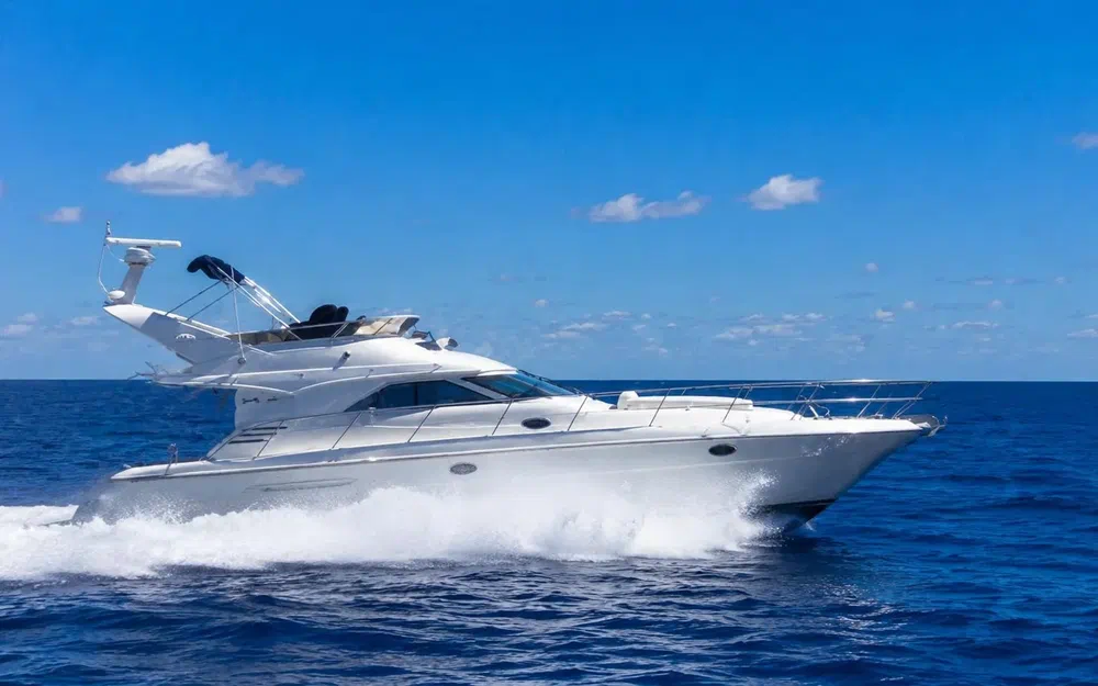 slider 17 Sea Ray 42 fly