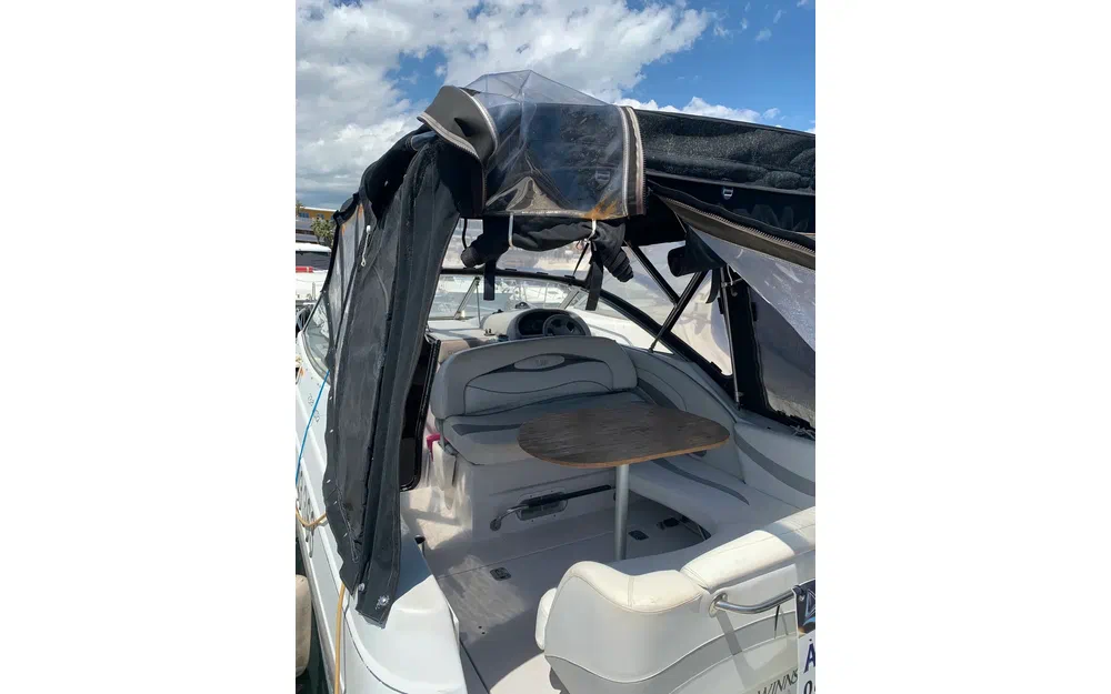 slider 3 Four Winns Vista 238 Limited