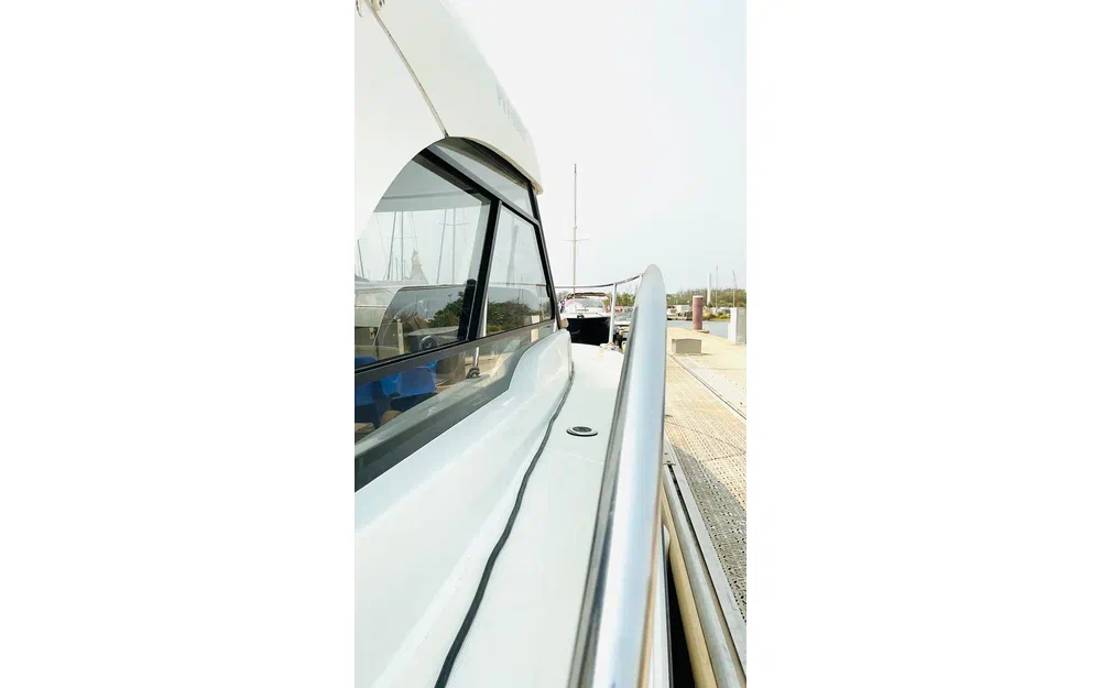 slider 7 Beneteau Antares 8 OB