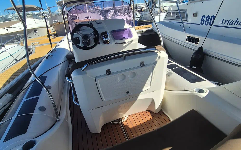 slider 8 Brig Eagle 650 H