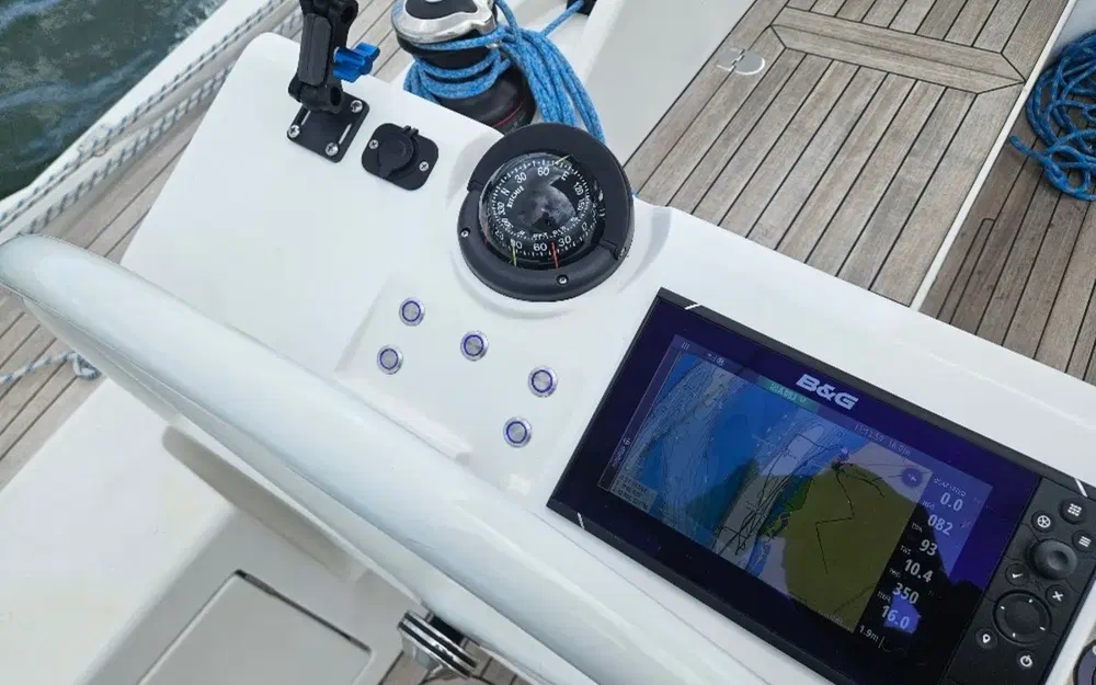 slider 4 Italia Yachts 12.98