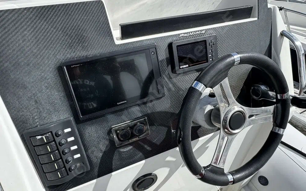 slider 11 Pro Marine Helios 23