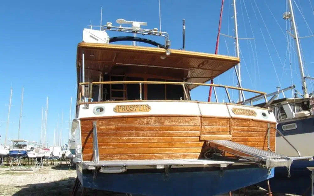 slider 0 American Marine Grand Banks 42