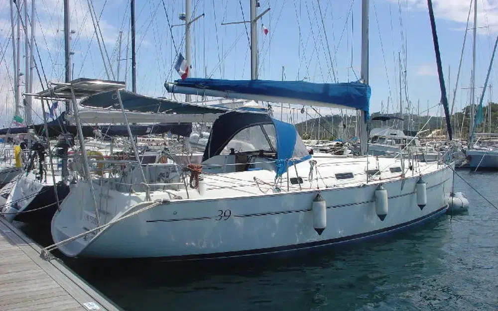 slider 0 Beneteau Cyclades 39.3