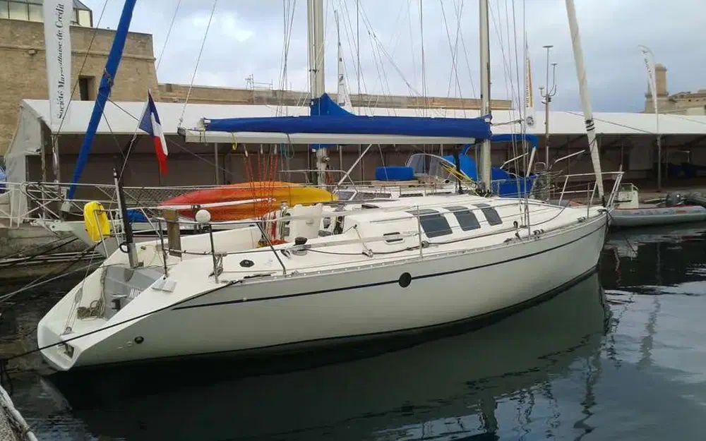 slider 0 Beneteau First 35 S5