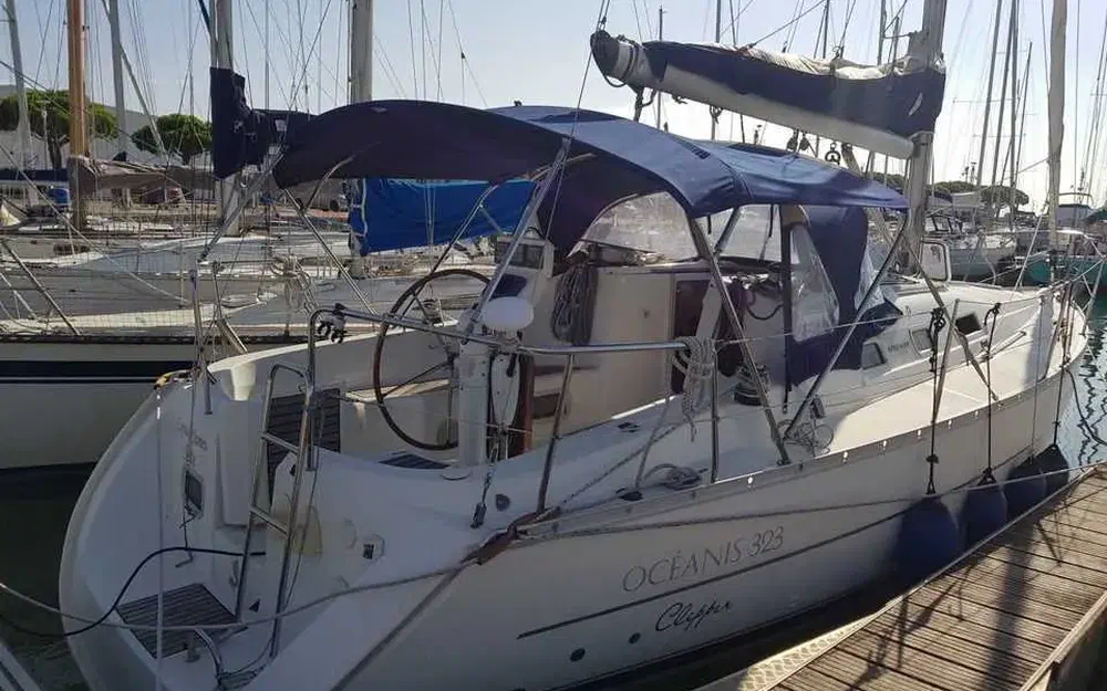slider 0 Beneteau Oceanis 323 Clipper