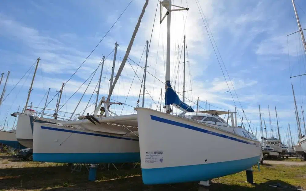 slider 0 Outremer 40