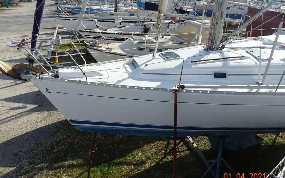 slider 0 Beneteau Oceanis 381