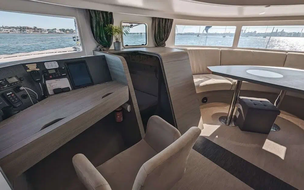 slider 8 Neel Trimarans Neel 45