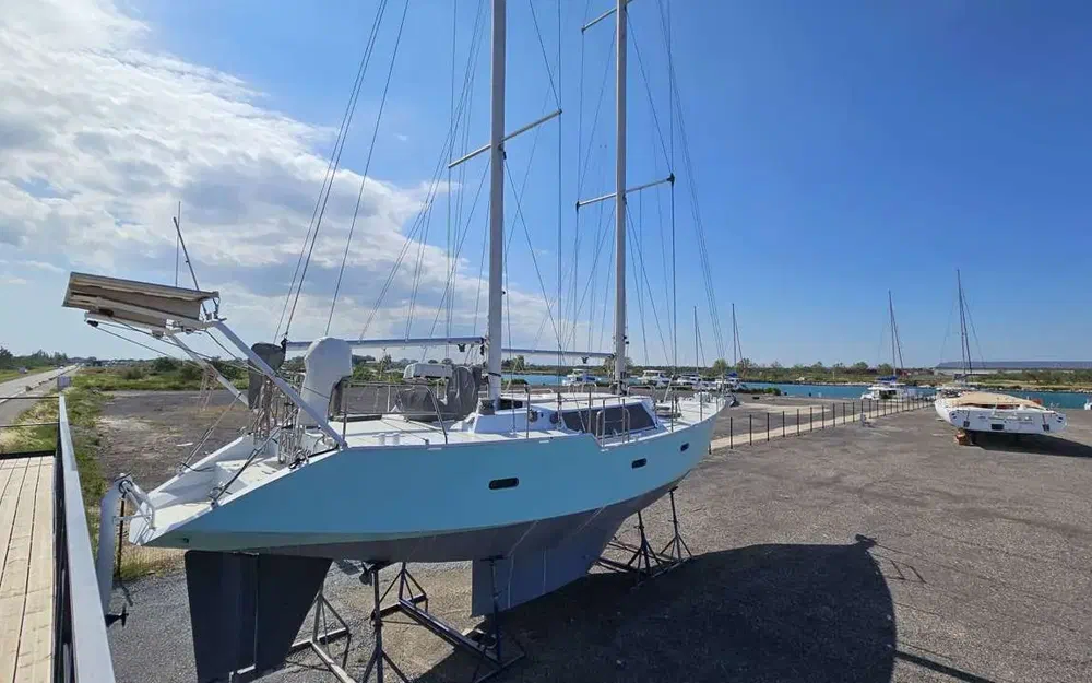 slider 2 Alesia Marine Goelette 50