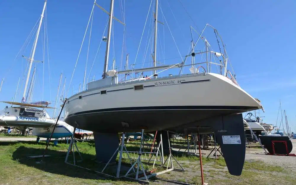 slider 0 Jeanneau Sun Magic 44