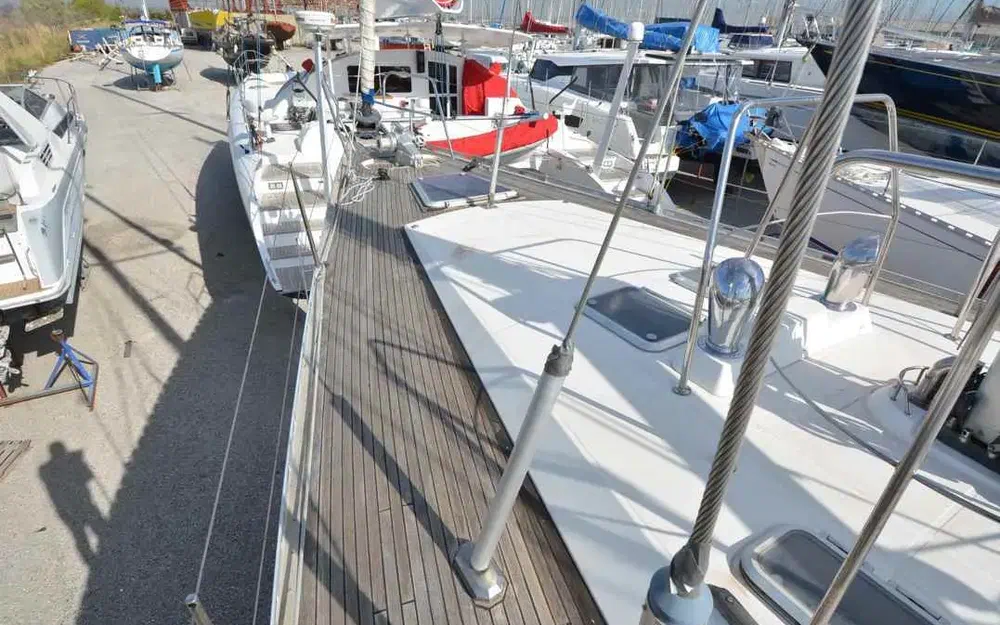 slider 11 Dufour 56