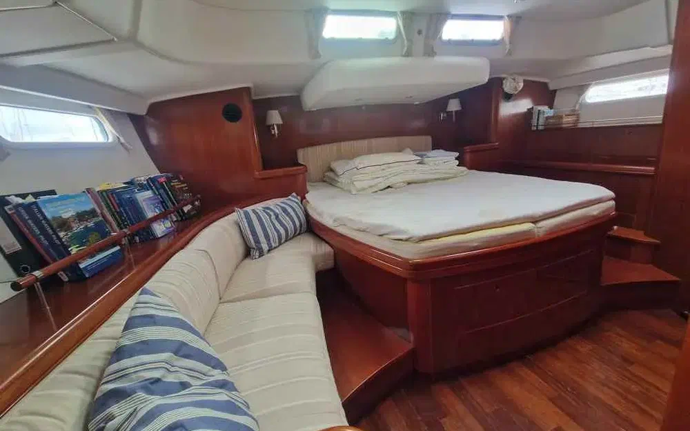 slider 14 Beneteau 57