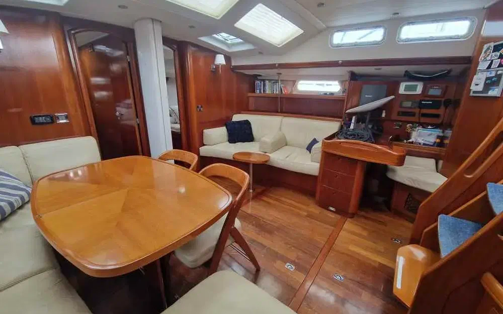 slider 8 Beneteau 57
