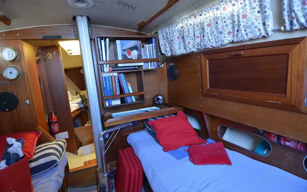 slider 22 Albin Marine Ballad